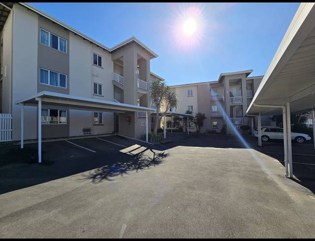 2 BEDROOM APARTMENT FOR SALE IN MANOR ESTATES